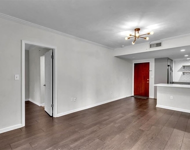 199 14th Street Ne - Photo Thumbnail 4