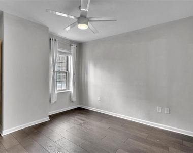 199 14th Street Ne - Photo Thumbnail 7