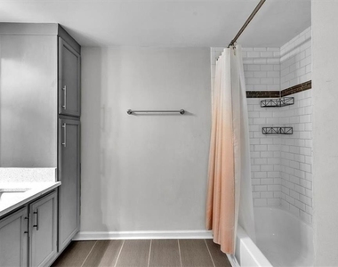 199 14th Street Ne - Photo Thumbnail 8