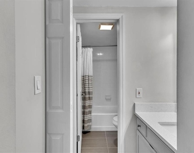 199 14th Street Ne - Photo Thumbnail 9