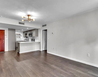199 14th Street Ne - Photo Thumbnail 2