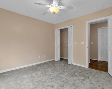 915 Chipley Court - Photo Thumbnail 10