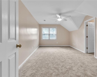 915 Chipley Court - Photo Thumbnail 25