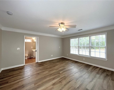 12560 Crabapple Chase Drive - Photo Thumbnail 12