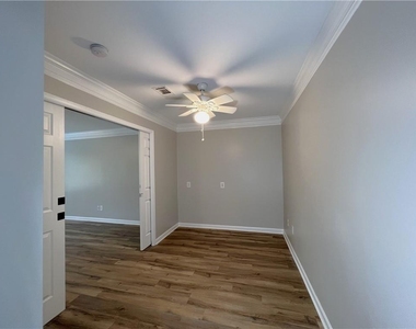 12560 Crabapple Chase Drive - Photo Thumbnail 11
