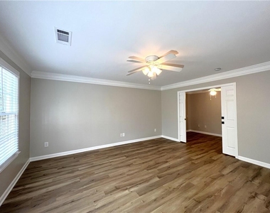 12560 Crabapple Chase Drive - Photo Thumbnail 13