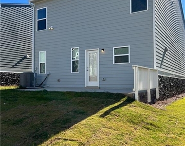 67 Briarwood Drive E - Photo Thumbnail 15