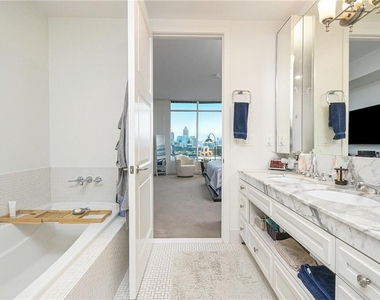 1820 Peachtree Street Nw - Photo Thumbnail 18