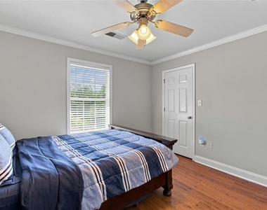 105 Whitehead Road - Photo Thumbnail 18