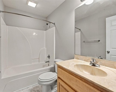105 Whitehead Road - Photo Thumbnail 19
