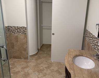 505 N Lake Shore Drive - Photo Thumbnail 38