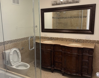 505 N Lake Shore Drive - Photo Thumbnail 31