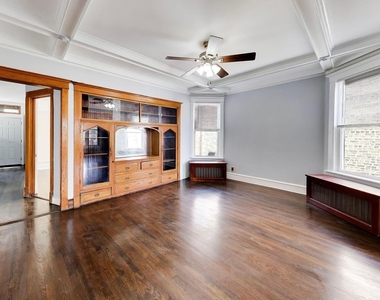4740 N Drake Avenue - Photo Thumbnail 9