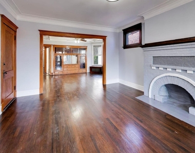 4740 N Drake Avenue - Photo Thumbnail 2