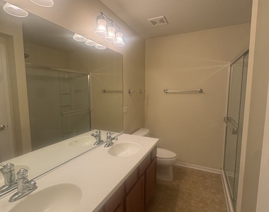 1383 Crimson Lane - Photo Thumbnail 9