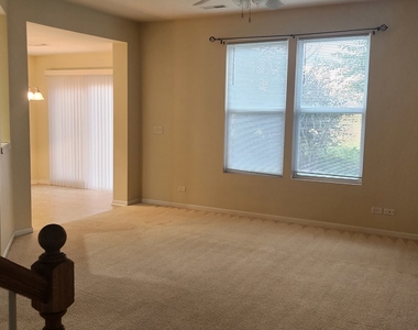 1383 Crimson Lane - Photo Thumbnail 2