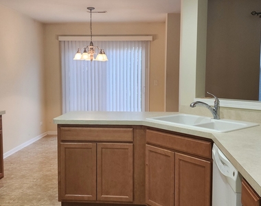 1383 Crimson Lane - Photo Thumbnail 4