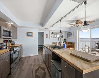 15326 N River Beach Drive - Photo Thumbnail 16