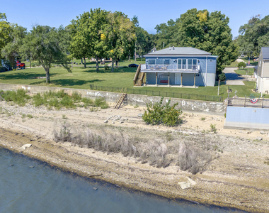 15326 N River Beach Drive - Photo Thumbnail 6