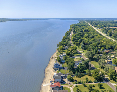15326 N River Beach Drive - Photo Thumbnail 42