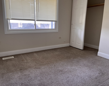 1289 Court E Court - Photo Thumbnail 5