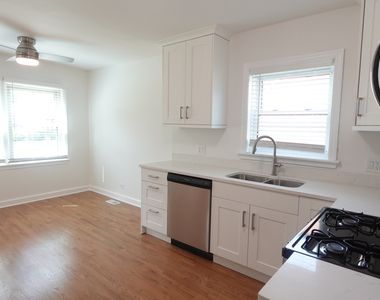 18637 S Highland Avenue - Photo Thumbnail 14