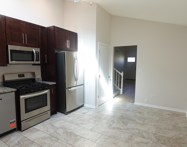 9800 S Artesian Avenue - Photo Thumbnail 13