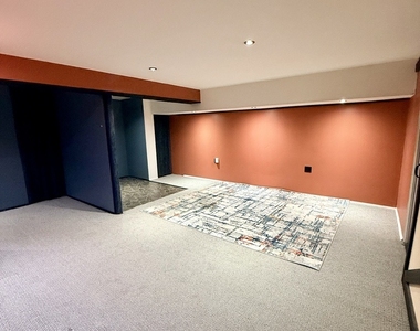 4604 Mumford Drive - Photo Thumbnail 10