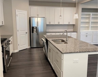 4266 Waxwing Street - Photo Thumbnail 4