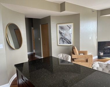 41 E 8th Street - Photo Thumbnail 9