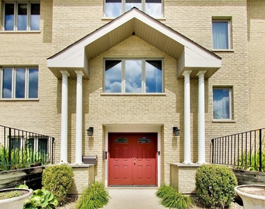 920 N Northwest Highway - Photo Thumbnail 4