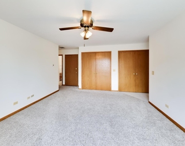 920 N Northwest Highway - Photo Thumbnail 24