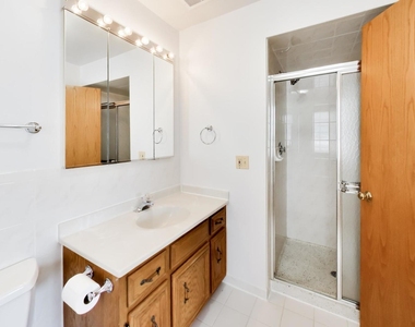 920 N Northwest Highway - Photo Thumbnail 30