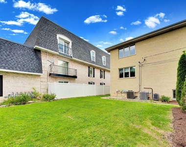 920 N Northwest Highway - Photo Thumbnail 37