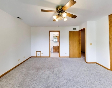 920 N Northwest Highway - Photo Thumbnail 28