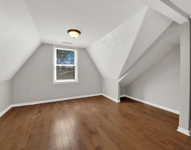 11014 S Washtenaw Avenue - Photo Thumbnail 16