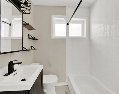 11014 S Washtenaw Avenue - Photo Thumbnail 8