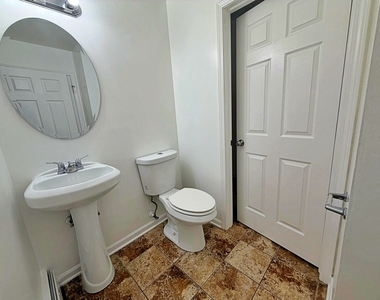 14500 Cottage Grove Avenue - Photo Thumbnail 11