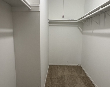 1311 S Finley Road - Photo Thumbnail 8