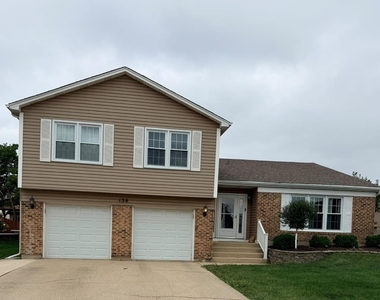 136 Appleby Drive - Photo Thumbnail 6