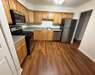 375 W Winchester Road - Photo Thumbnail 1