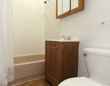 4513 N Malden Street - Photo Thumbnail 16