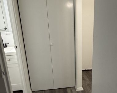 400 Park Avenue - Photo Thumbnail 12