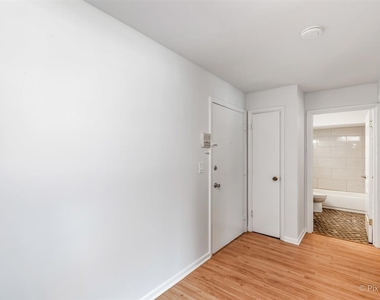 1610 W Jarvis Avenue - Photo Thumbnail 2