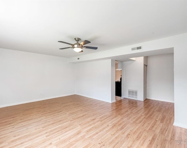 1610 W Jarvis Avenue - Photo Thumbnail 7