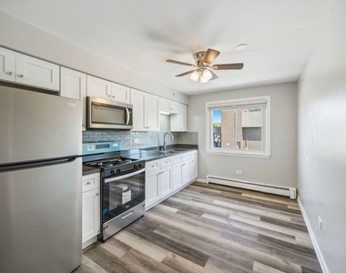 7834 95th Street - Photo Thumbnail 6