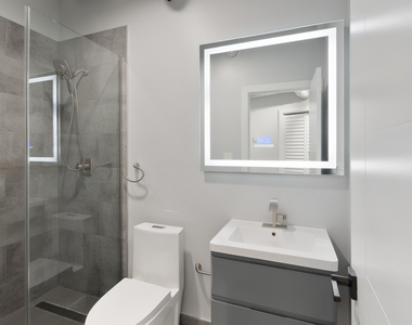 7645 N Sheridan Road - Photo Thumbnail 11