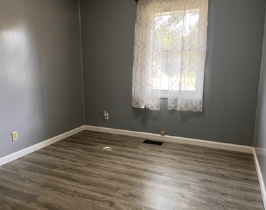 424 Rambler Place - Photo Thumbnail 6