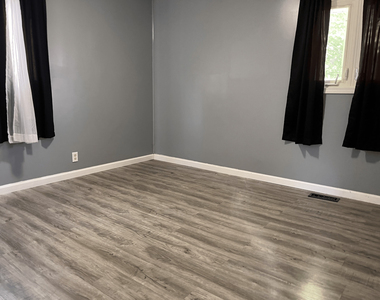 424 Rambler Place - Photo Thumbnail 8