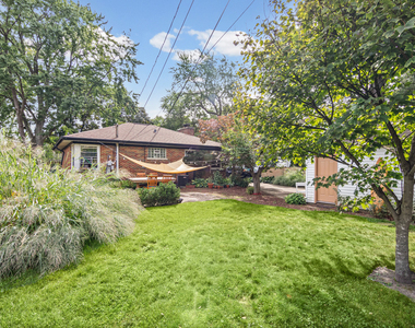 8536 Kedvale Avenue - Photo Thumbnail 24